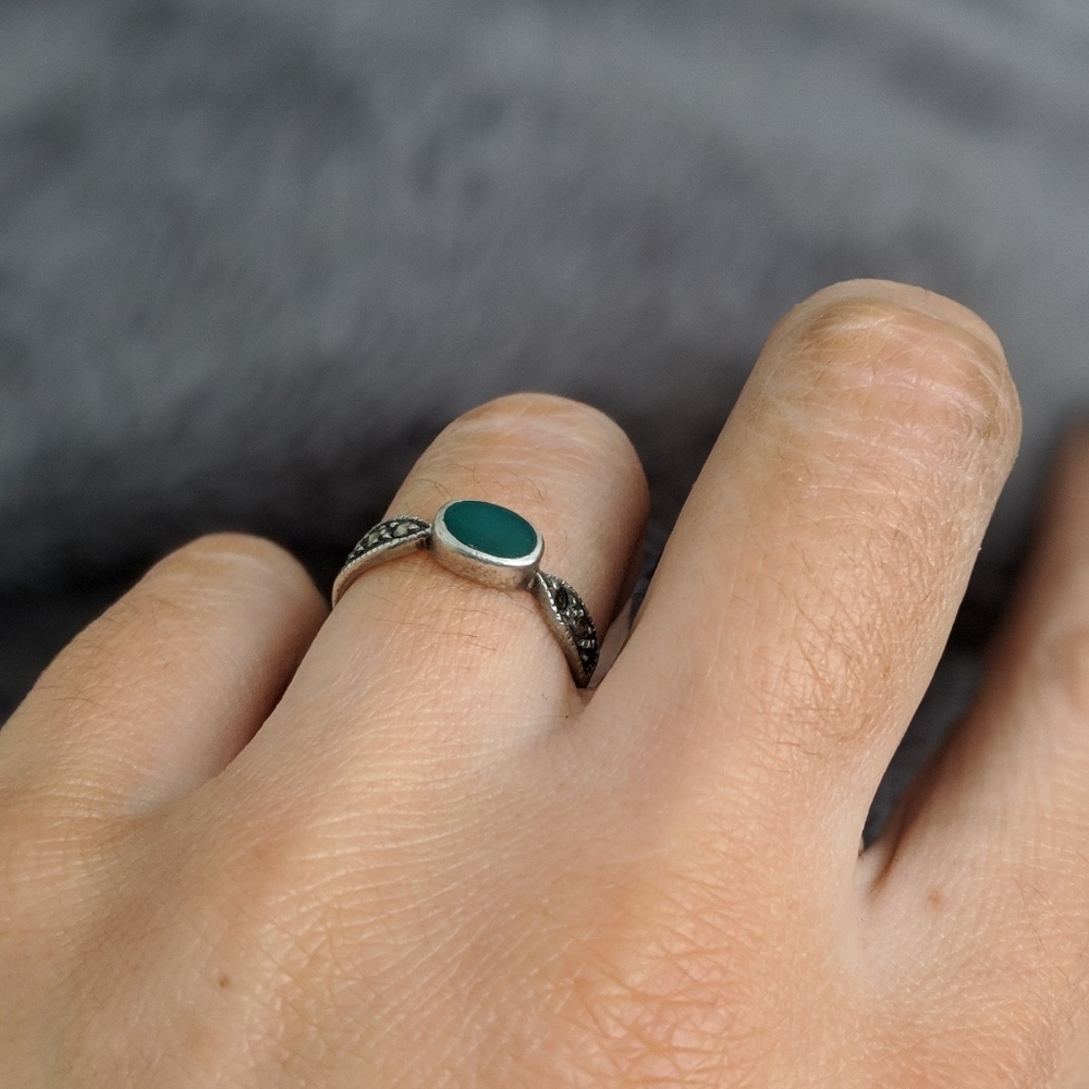 STERLING SILVER RING - Picture 3 of 4